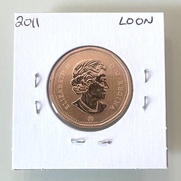 2010, 2010, 2011 and 2011 Canada Special Edition Specimen $1 Dollar Loonies! - Picture 8 of 10